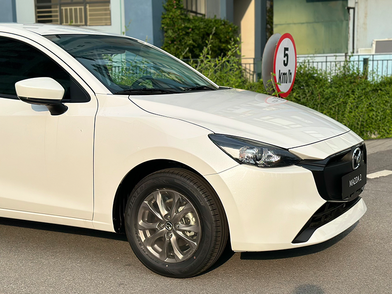 New Mazda 2 1.5 AT4