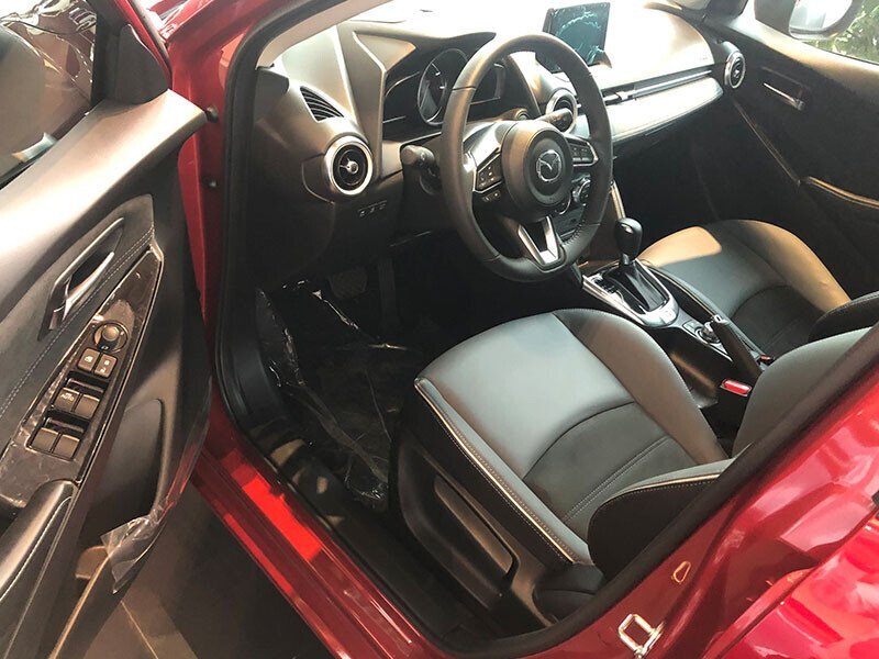 New Mazda 2 1.5 Sport Luxury (E5)2